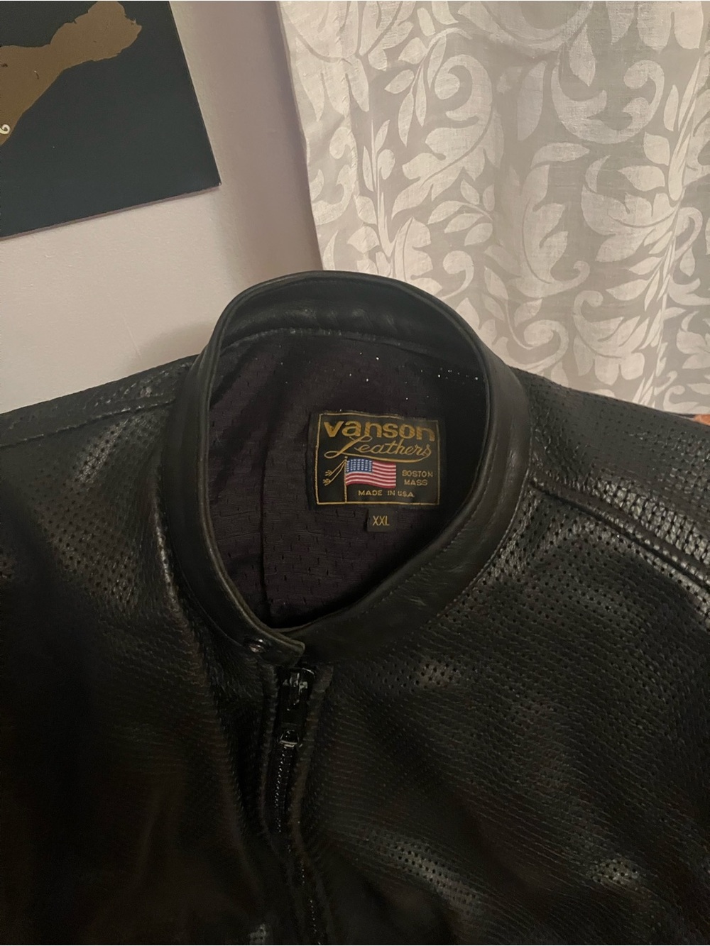 Vanson Black Perforated Leather Bomber Jacket - Picture 6 of 8